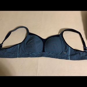 **USED** Lululemon blue sport bra